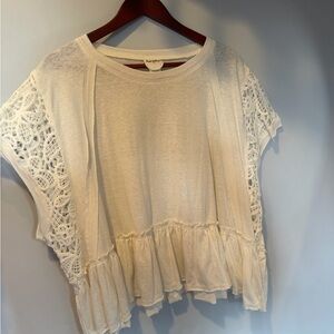 ARULA Cream Lace-Sleeve Peplum Blouse